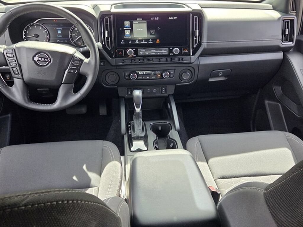 Used 2026 Nissan Frontier SV w/ SV Convenience Package RWD image 10