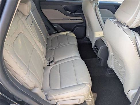 Used 2020 Lincoln Corsair Reserve image 22