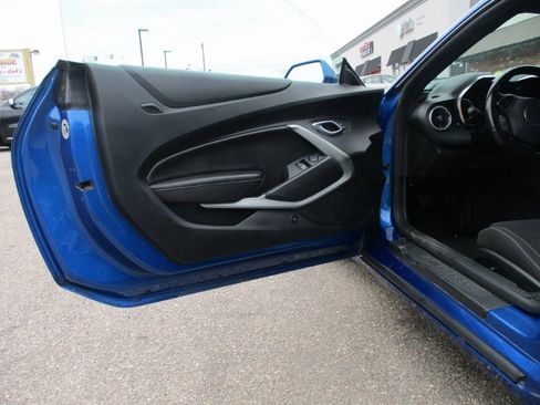 Used 2017 Chevrolet Camaro LS RWD image 6