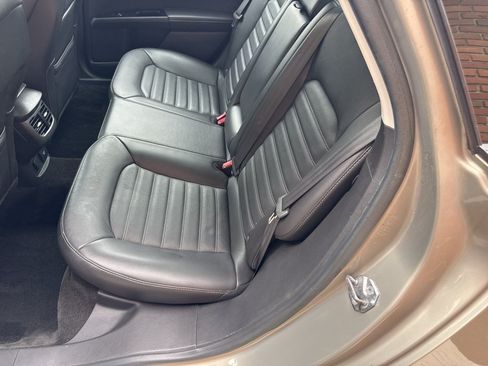 Used 2015 Ford Fusion SE w/ Equipment Group 502A FWD image 20