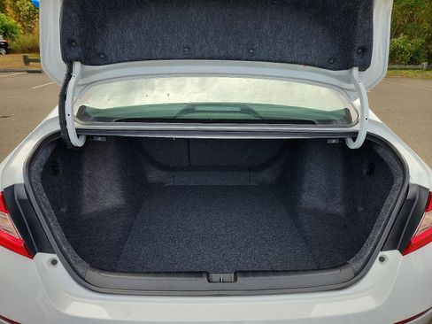 Used 2022 Honda Accord Sport image 29