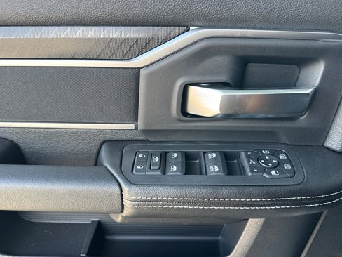 New 2026 RAM 2500 Big Horn AWD/4WD image 10