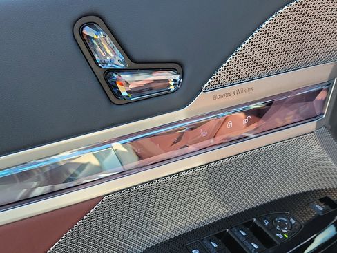 Certified 2025 BMW 740i 740i image 19