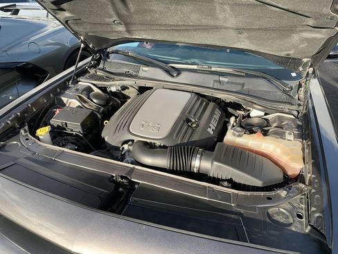 Used 2022 Dodge Challenger R/T w/ Driver Convenience Group image 29