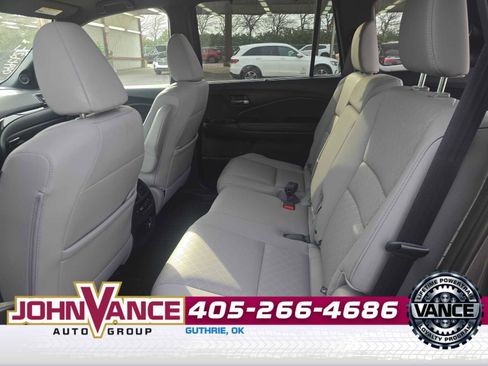 Used 2021 Honda Passport Touring image 4