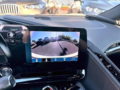 Used 2024 Chevrolet Corvette Stingray Preferred Cpe RWD image 16