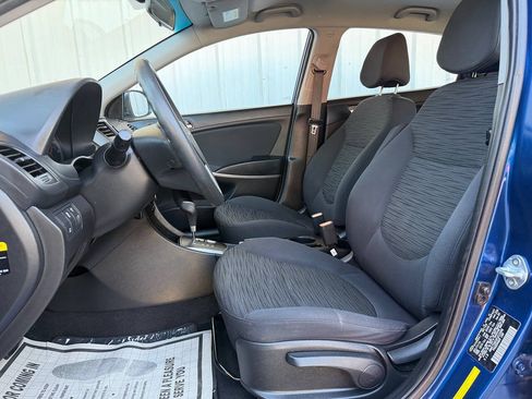 Used 2015 Hyundai Accent GS FWD image 12