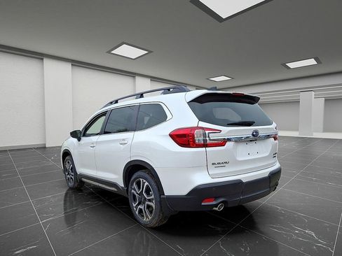 New 2026 Subaru Ascent Limited image 4