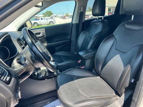 Used 2021 Jeep Compass Limited AWD/4WD image 30