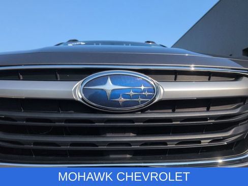 Used 2021 Subaru Outback Limited AWD/4WD image 32