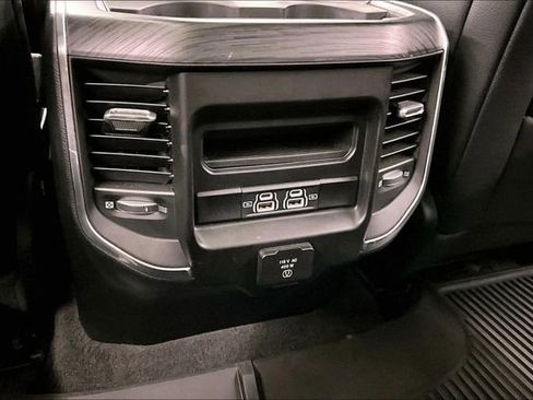 Used 2023 RAM 1500 Laramie image 32