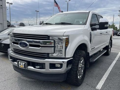 Used 2019 Ford F250 Lariat w/ Lariat Ultimate Package AWD/4WD image 9