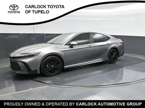 Used 2025 Toyota Camry SE w/ Multimedia Upgrade Package FWD image 8