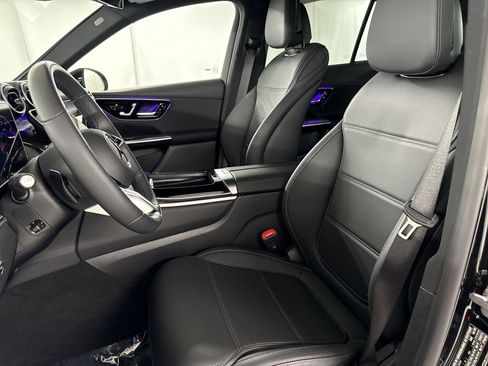 Certified 2026 Mercedes-Benz GLC 300 image 22