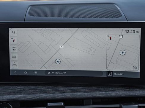 Used 2024 Hyundai Santa Fe Calligraphy image 21