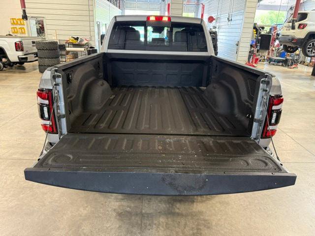 Certified 2024 RAM 2500 Big Horn w/ Night Edition AWD/4WD image 26