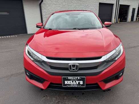 Used 2016 Honda Civic Touring image 7