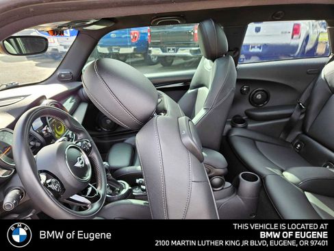 Used 2016 MINI Cooper S image 18