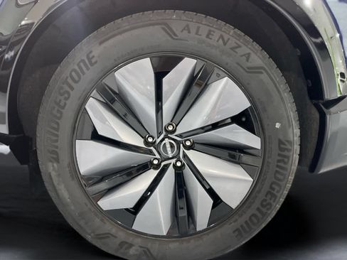 Used 2023 Nissan Ariya AWD image 22