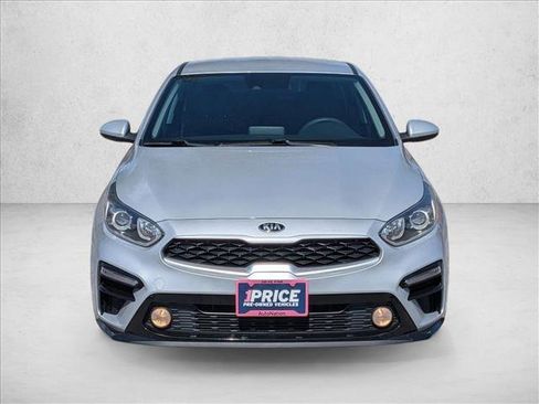 Used 2021 Kia Forte LXS image 2