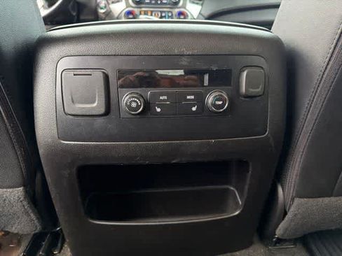 Used 2018 Chevrolet Tahoe LT w/ Luxury Package AWD/4WD image 18