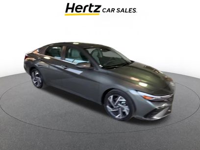 Used 2025 Hyundai Elantra Limited