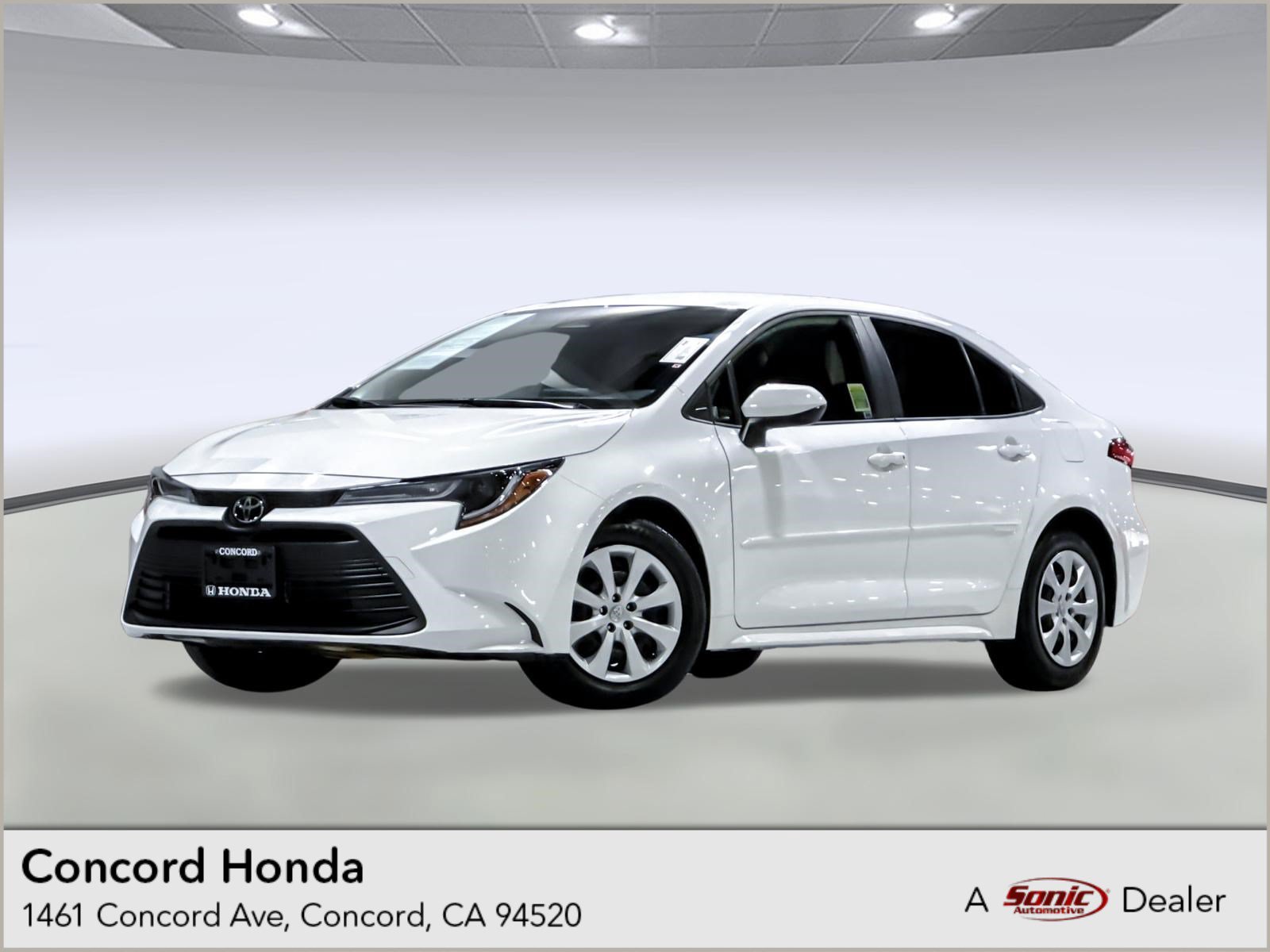 Used 2026 Toyota Corolla LE FWD image 1