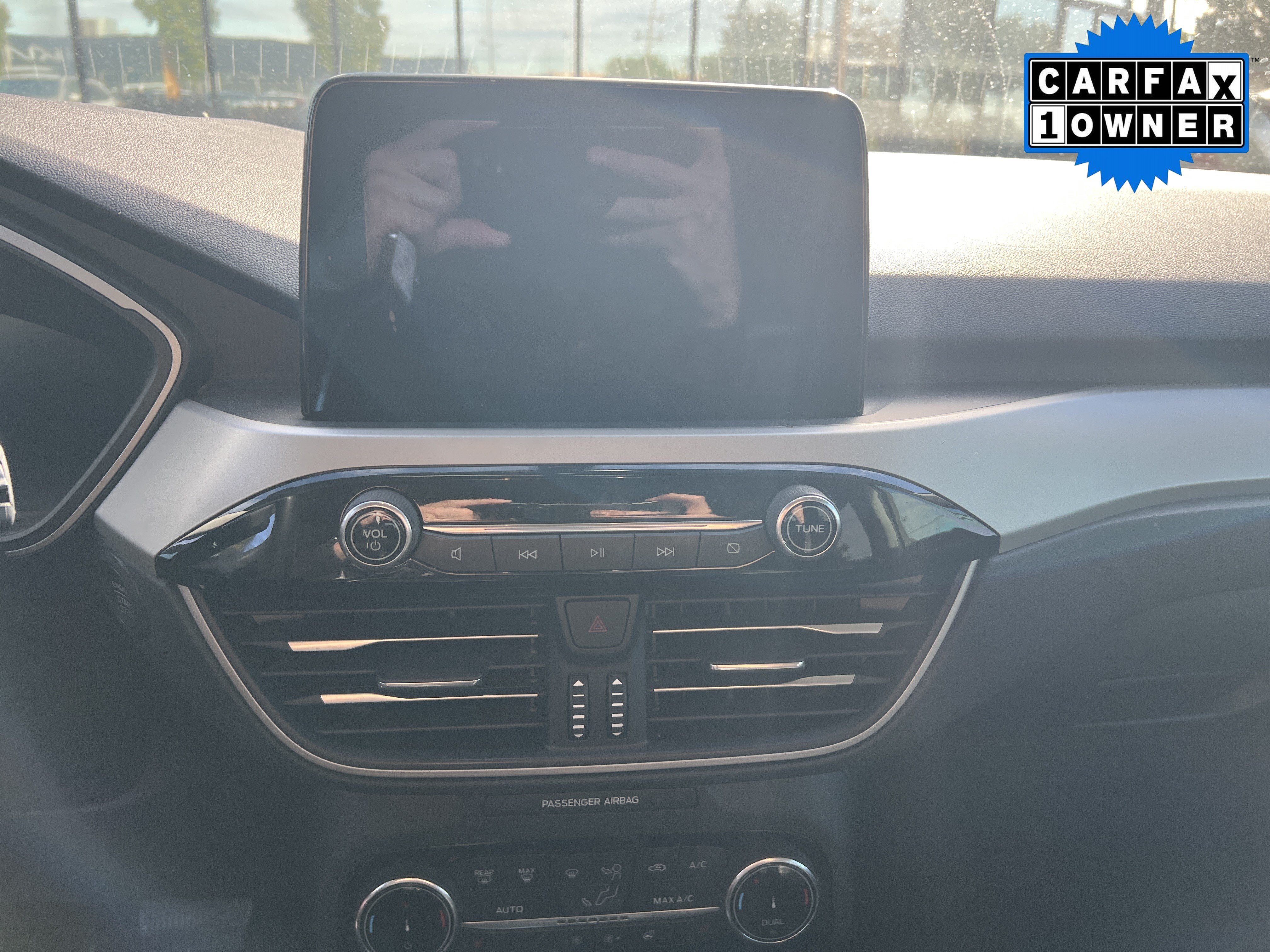Used 2022 Ford Escape SEL w/ Technology Package FWD image 4