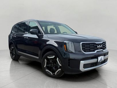 Used 2025 Kia Telluride S