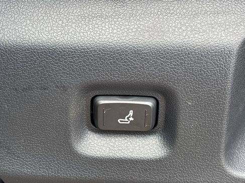 New 2026 Toyota Tacoma SR5 AWD/4WD image 10