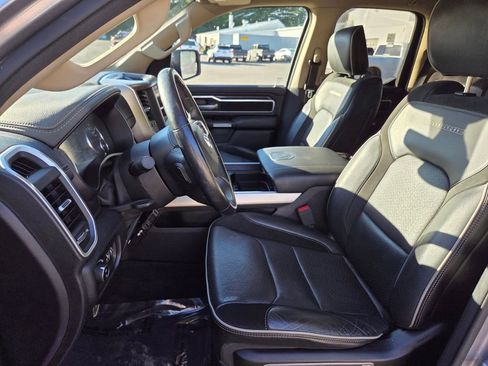 Used 2020 RAM 1500 Laramie image 12