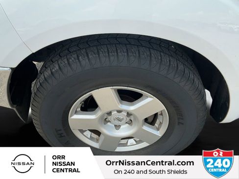 Used 2008 Nissan Frontier SE w/ SE Value Truck Pkg image 9