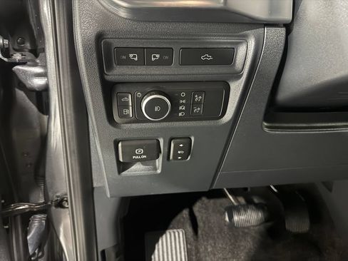 Used 2022 Ford F150 Lariat w/ Equipment Group 502A High AWD/4WD image 36
