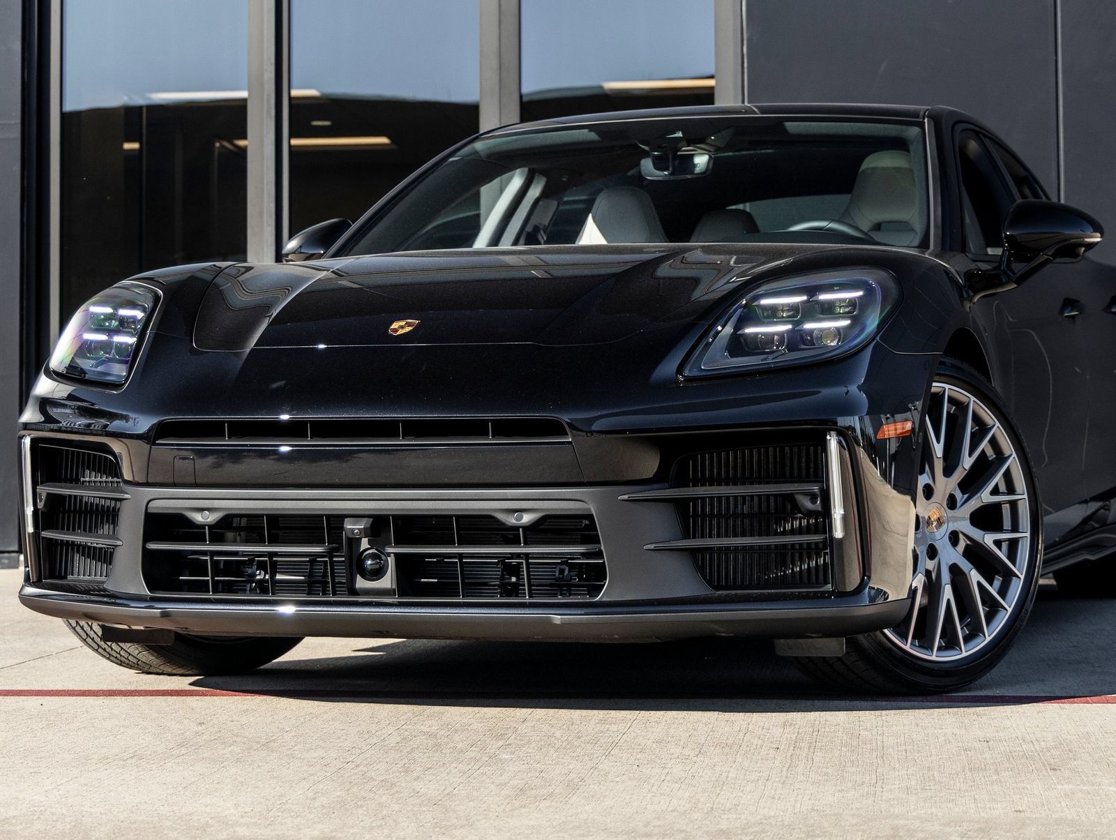 Certified 2026 Porsche Panamera 4 AWD/4WD image 7