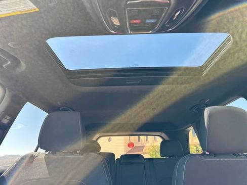 New 2025 Jeep Grand Cherokee Laredo X image 21