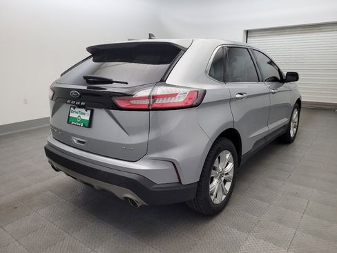 Used 2022 Ford Edge Titanium w/ Cargo Accessory Package AWD/4WD image 9