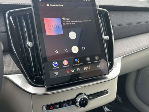 New 2026 Volvo XC90 B6 Ultra image 25