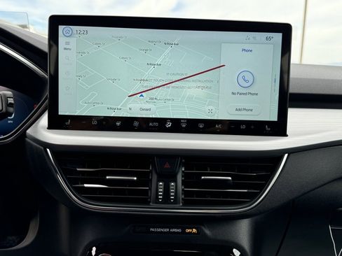 New 2025 Ford Escape SE w/ PHEV Premium Package image 25