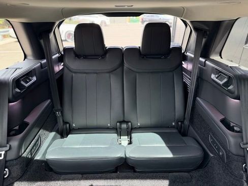 Used 2023 Land Rover Range Rover Long Wheelbase SE AWD/4WD image 67