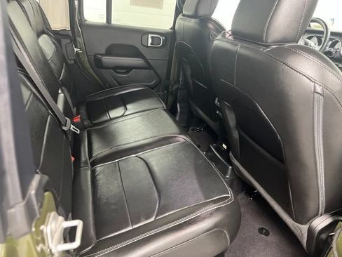 Used 2023 Jeep Wrangler Unlimited Sahara w/ Cold Weather Group AWD/4WD image 23