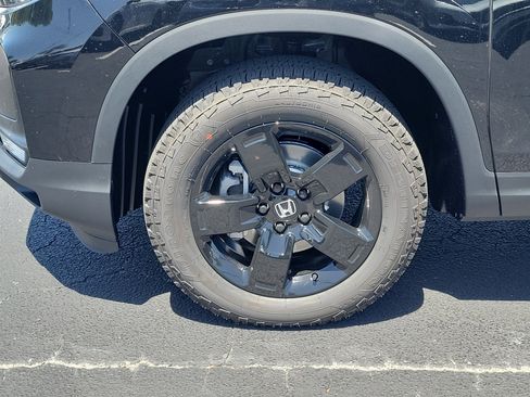 New 2026 Honda Ridgeline Black Edition image 30