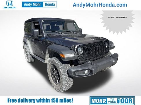 Used 2024 Jeep Wrangler Sport AWD/4WD image 1