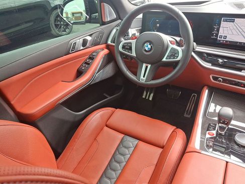 Used 2025 BMW X5 M Competition w/ Executive Package AWD/4WD image 15