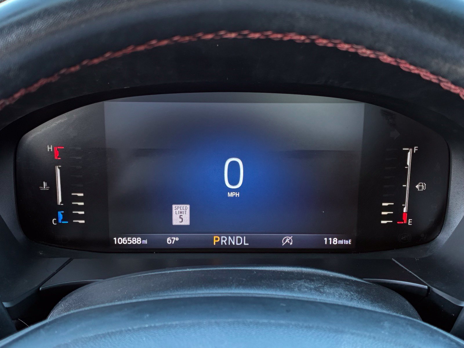 Used 2024 Ford Escape ST-Line w/ Tech Pack #1 FWD image 24