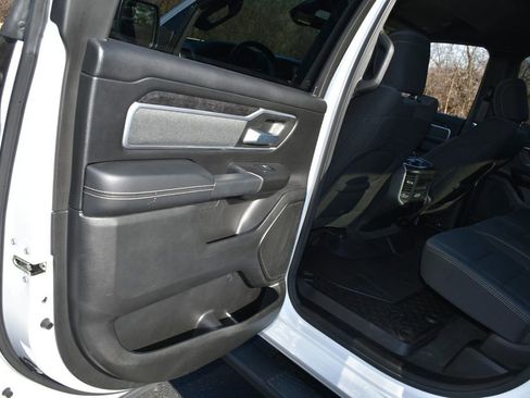 Used 2023 RAM 1500 Big Horn image 29