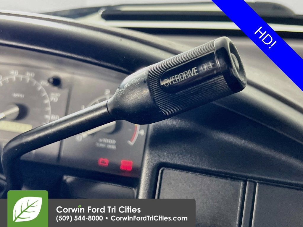 Used 1996 Ford F250 2WD SuperCab image 9