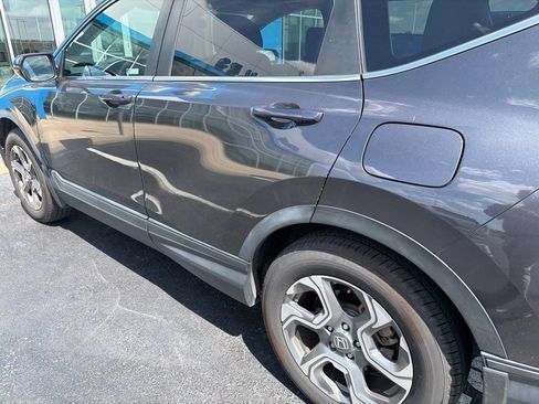 Used 2019 Honda CR-V EX image 2