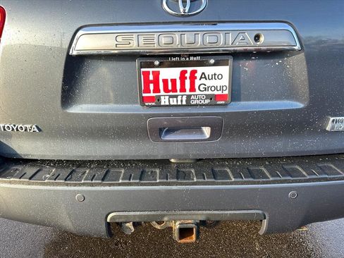 Used 2008 Toyota Sequoia Platinum image 12