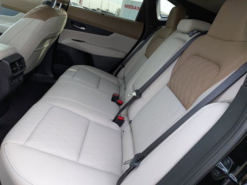 New 2026 Nissan Murano Platinum image 28