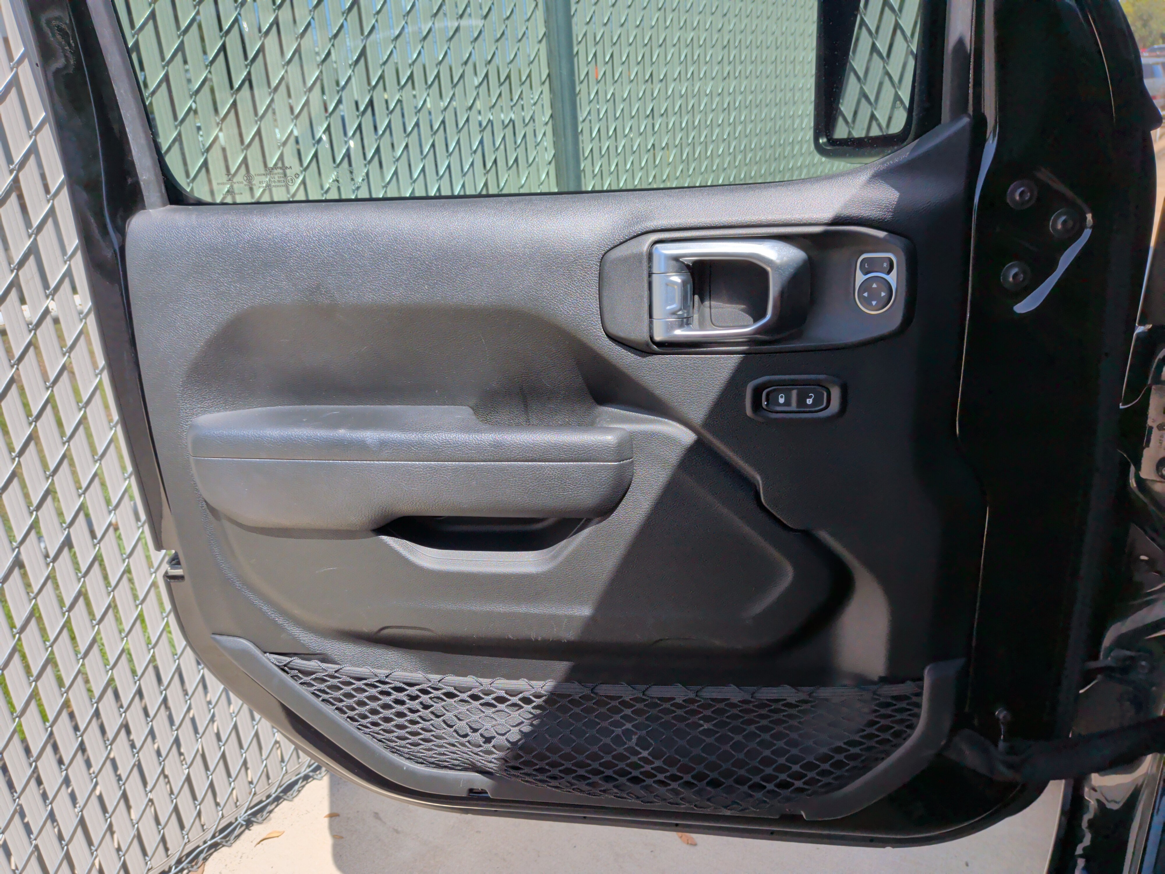Used 2023 Jeep Wrangler Unlimited Sport AWD/4WD image 13
